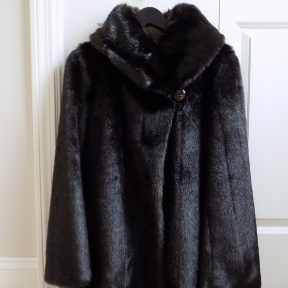 Jones New York Jackets & Blazers - 🆕 Jones New York Faux Fur Mink Coat